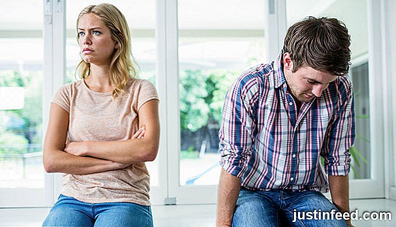 10 Cosas inmaduras Las parejas luchan constantemente Todo el tiempo