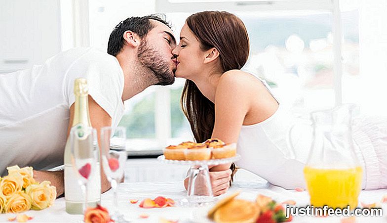 Nom-Nom No-Nos: 17 alimentos que debes evitar antes de tener sexo
