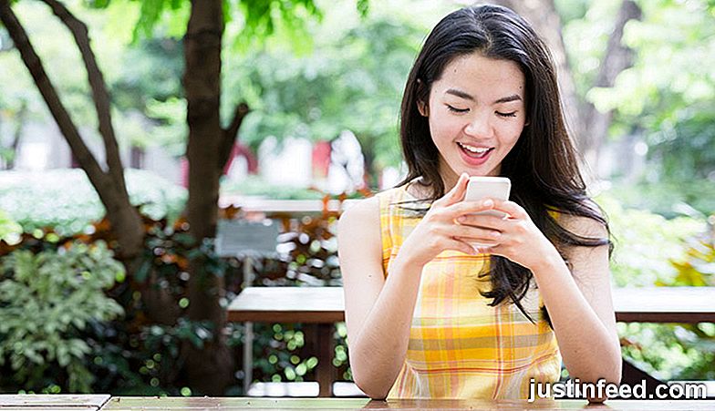 12 Habitudes habituelles de texter pour les filles qui poussent les gars